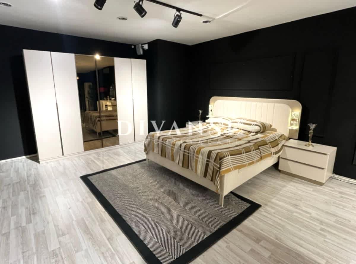 Chanel Yatak Odası - 1